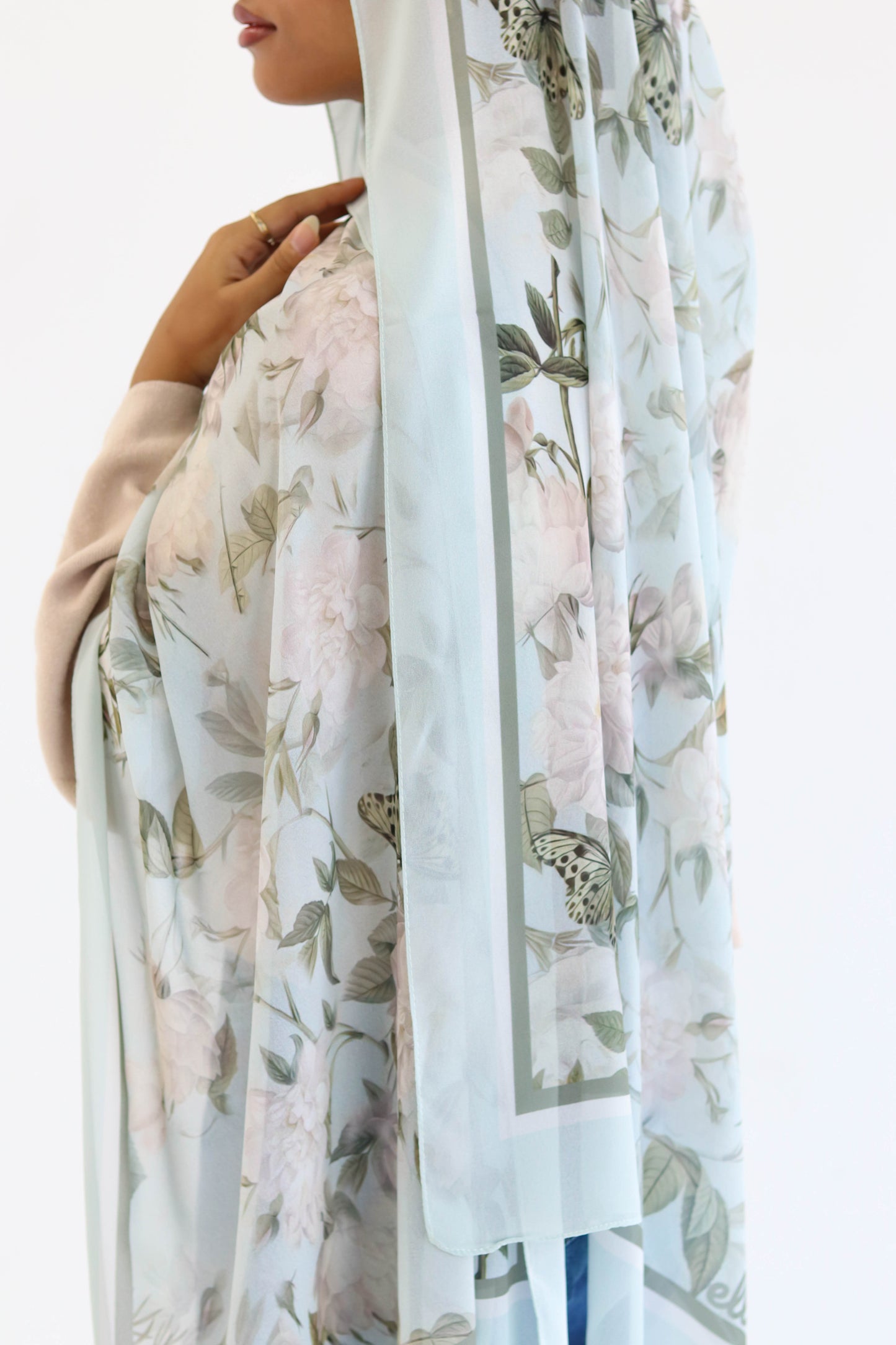 Tia ,Noir Bloom and Crystal petal in Chiffon