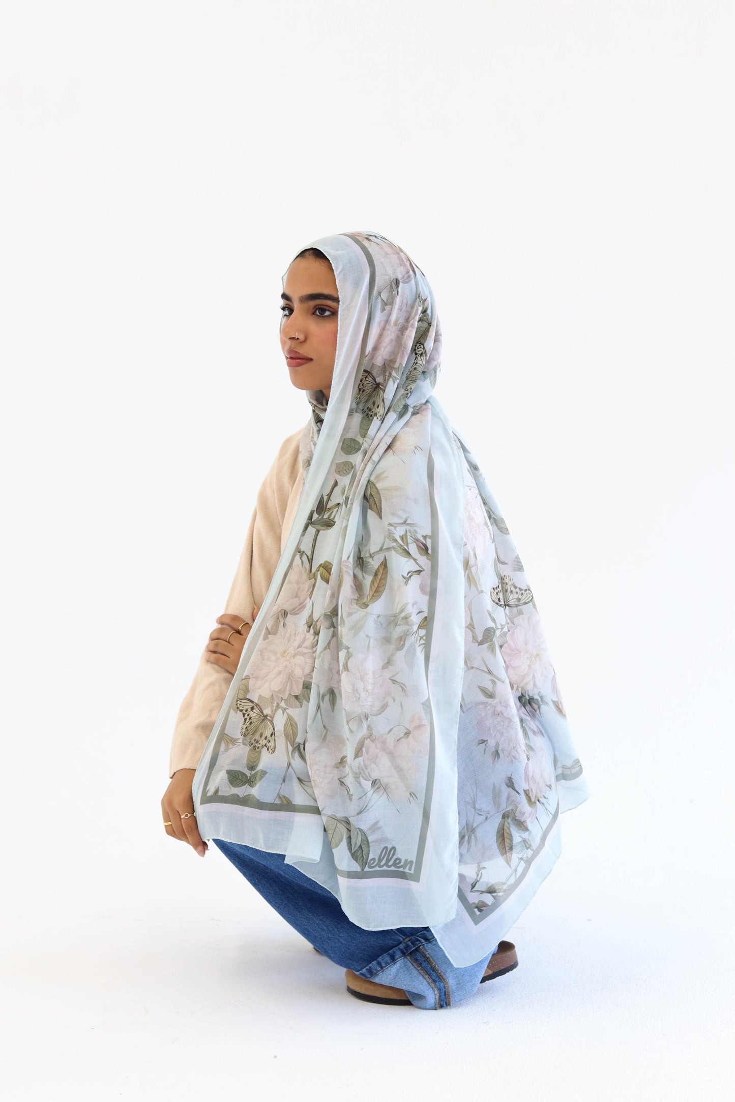 Crystal Petal in Modal