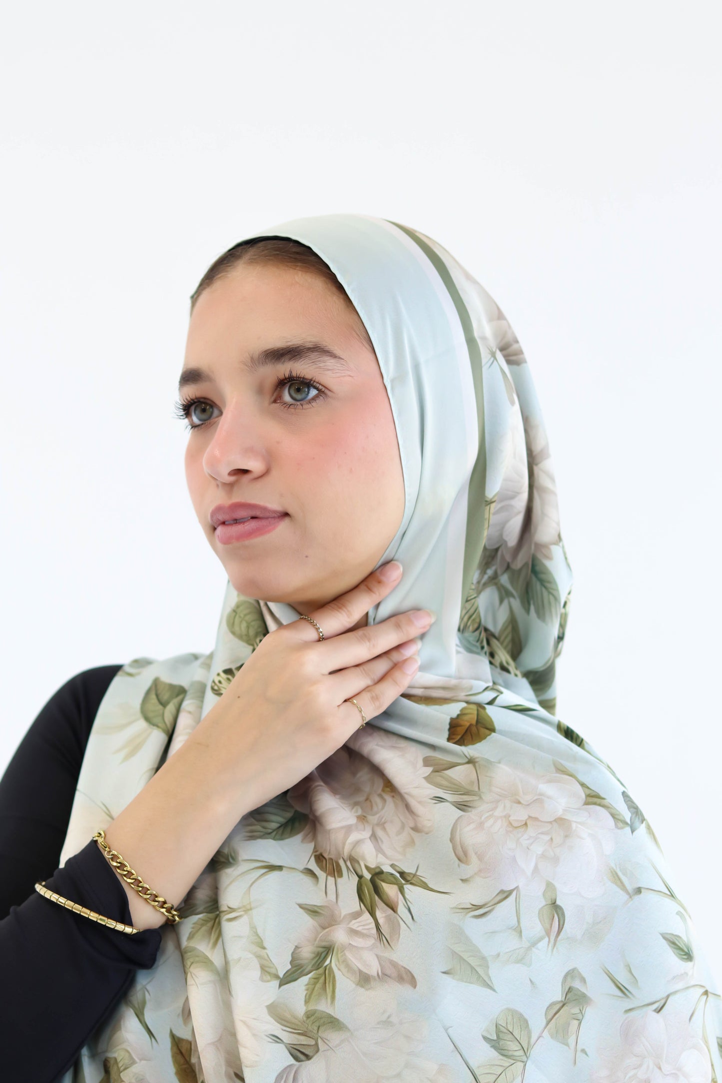 Crystal Petal in satin