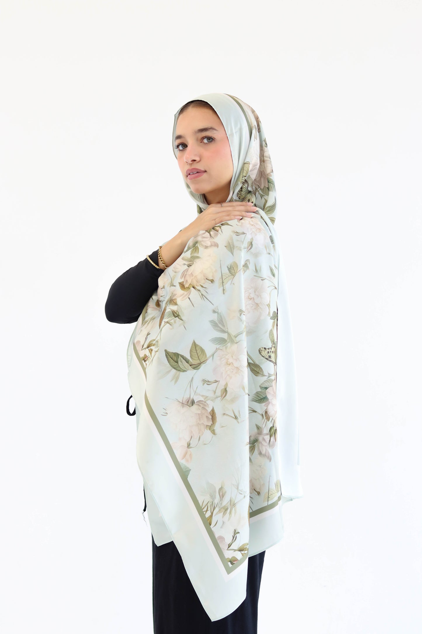 Crystal Petal in satin