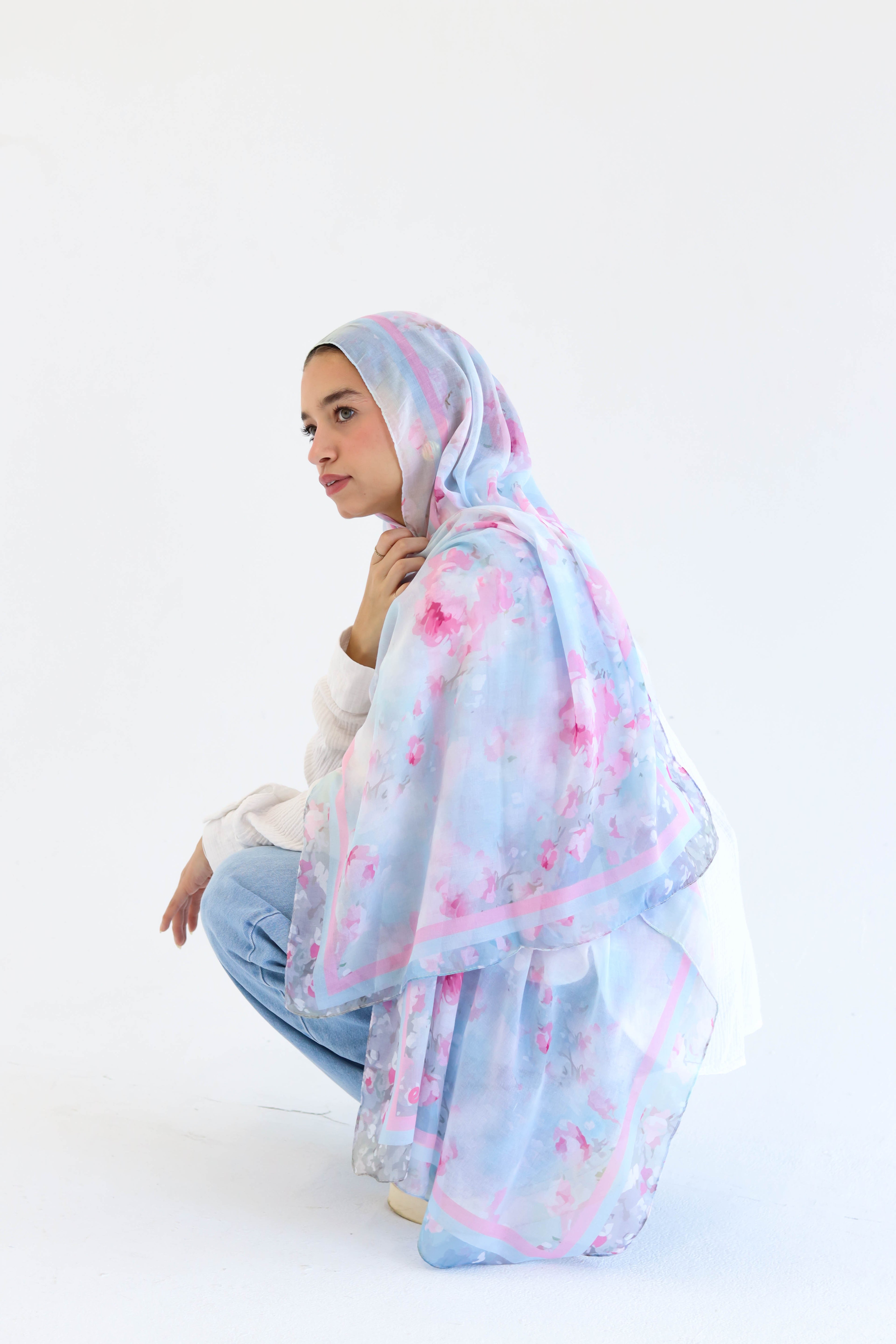 Roselle in Modal