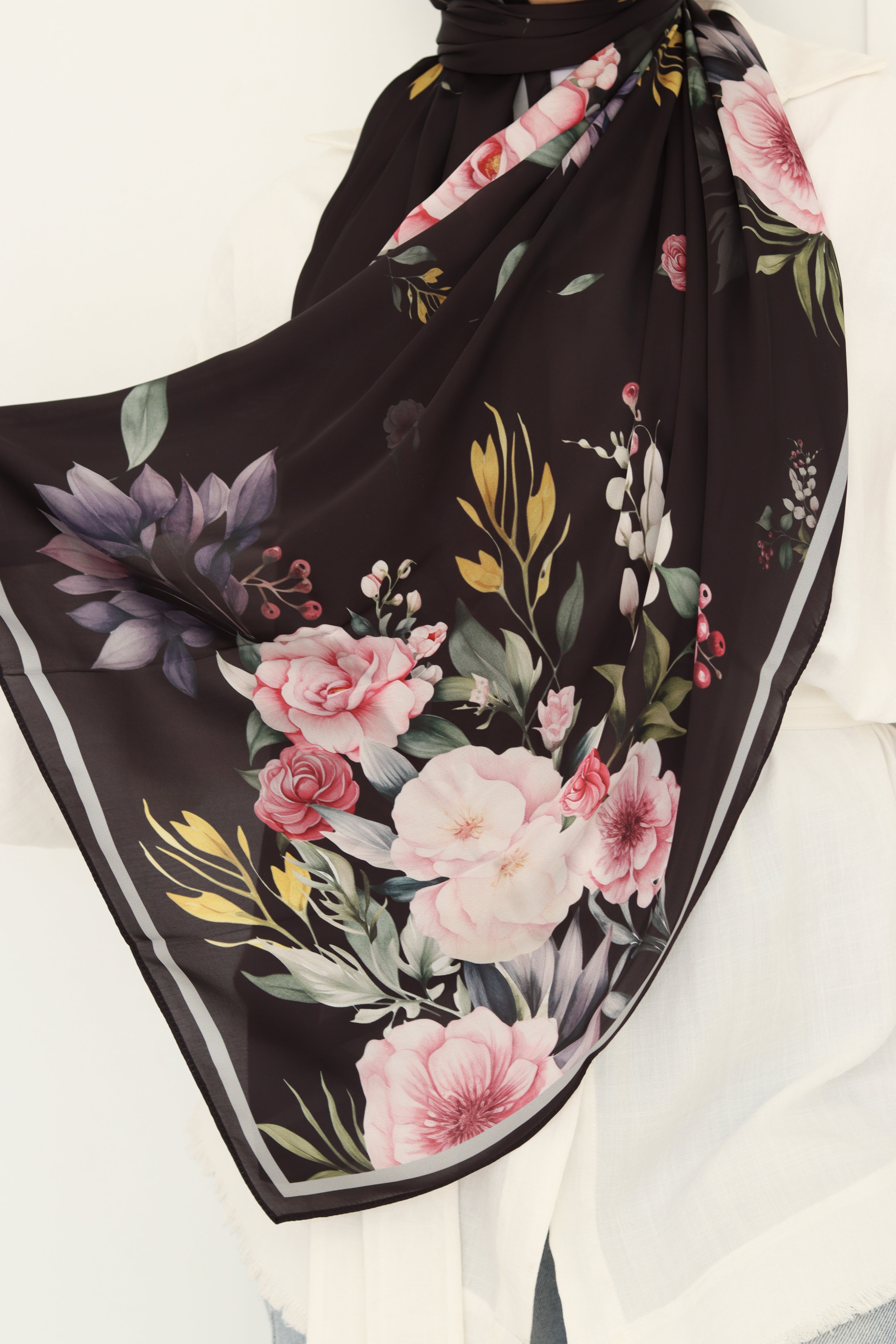 Hawa and Secret Garden in Satin Bundle