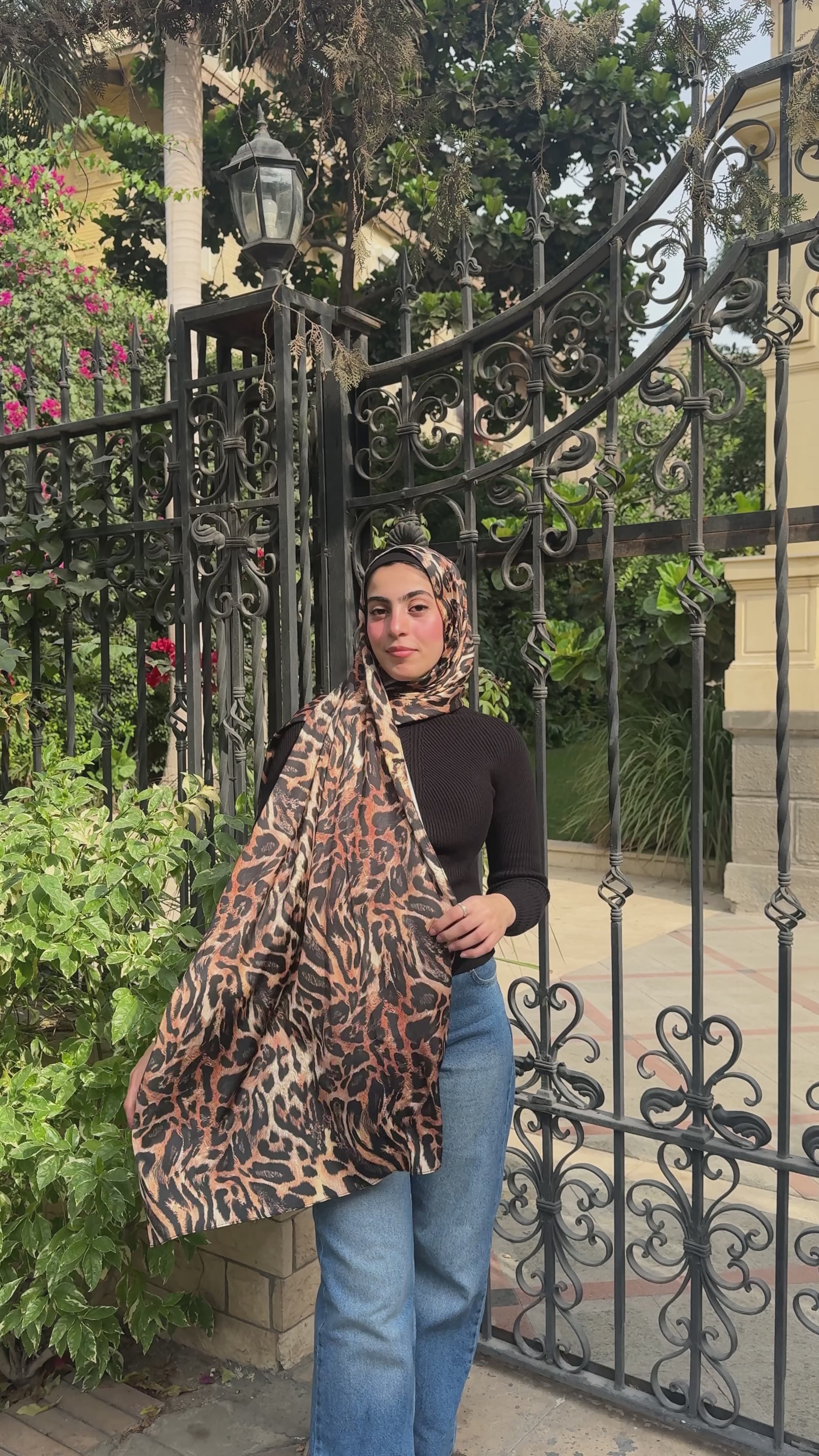 Leopardo in Satin